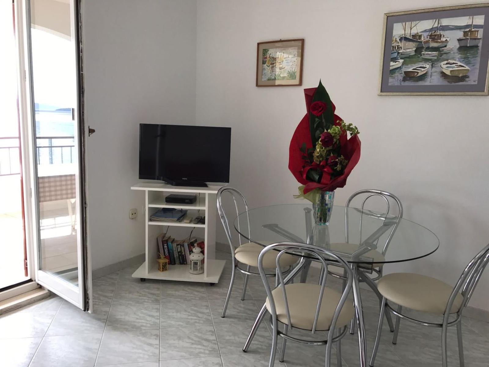 Apartments Villa Marija Seget Vranjica Bagian luar foto