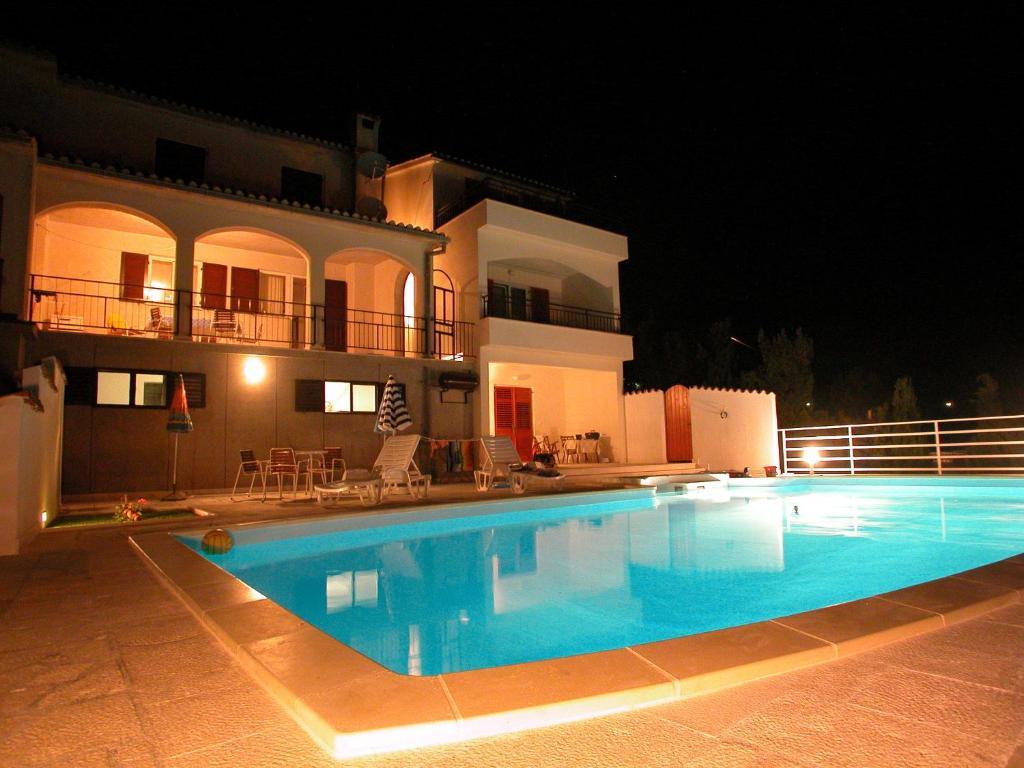 Apartments Villa Marija Seget Vranjica Bagian luar foto