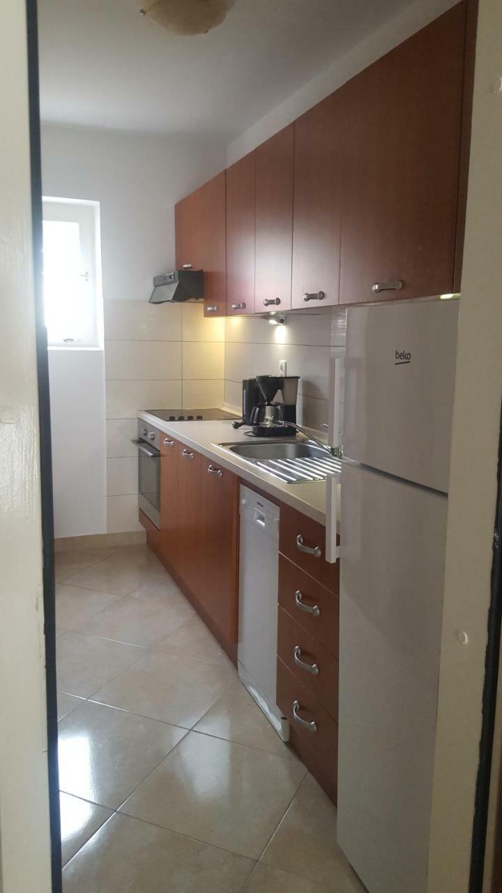 Apartments Villa Marija Seget Vranjica Bagian luar foto