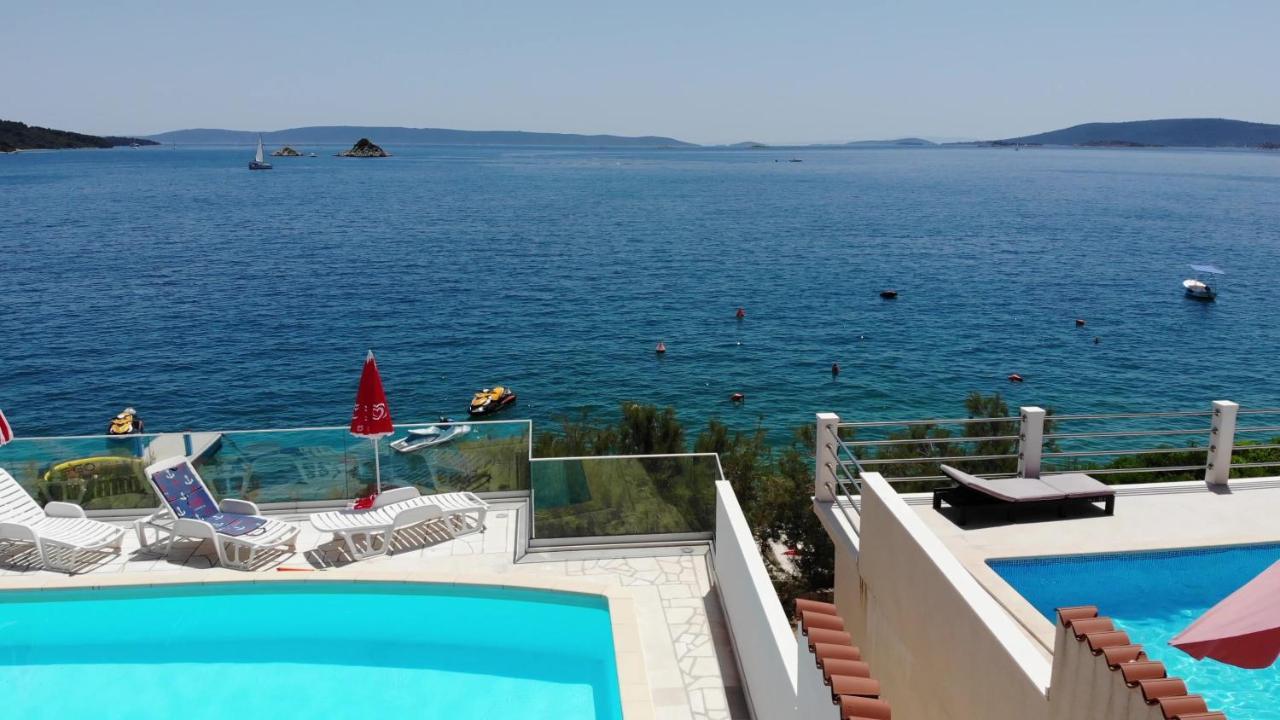 Apartments Villa Marija Seget Vranjica Bagian luar foto
